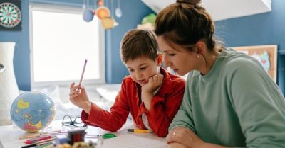 Có một loại giáo dục mang tên ‘Sự nhẫn nại của người lớn’