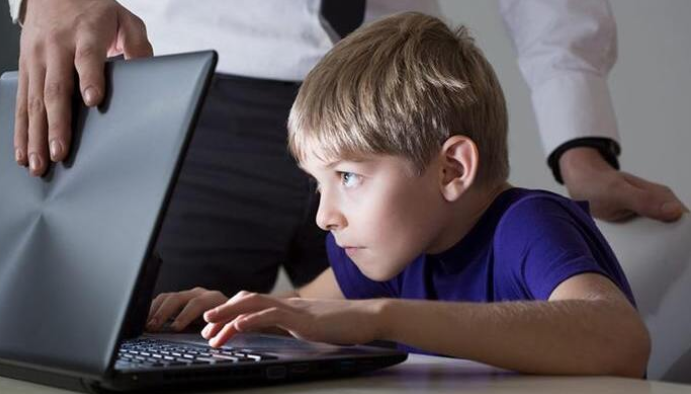 Nghiện game online- trò chơi ảo, hậu quả thực Nghiện game online trò chơi ảo, hậu quả thực