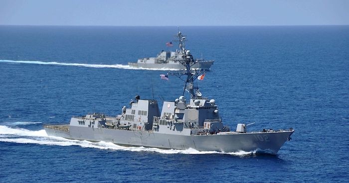 lien minh cac nen dan chu chong lai trung quoc o bien dong