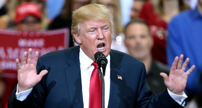 2426-donald-trump-30023082644-1