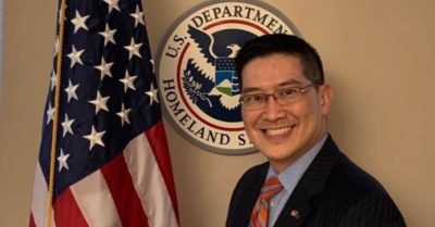 Tổng thống Trump cử luật sư gốc Việt làm giám đốc Cơ quan Di trú Mỹ