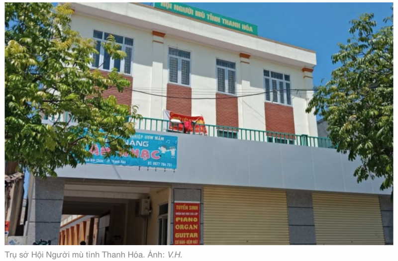 Đường dây cá độ bóng đá 10.000 tỷ bị đánh sập; Nhân viên xe buýt dọa cắt cổ khách Đường dây cá độ bóng đá 10.000 tỷ bị đánh sập; Nhân viên xe buýt dọa cắt cổ khách