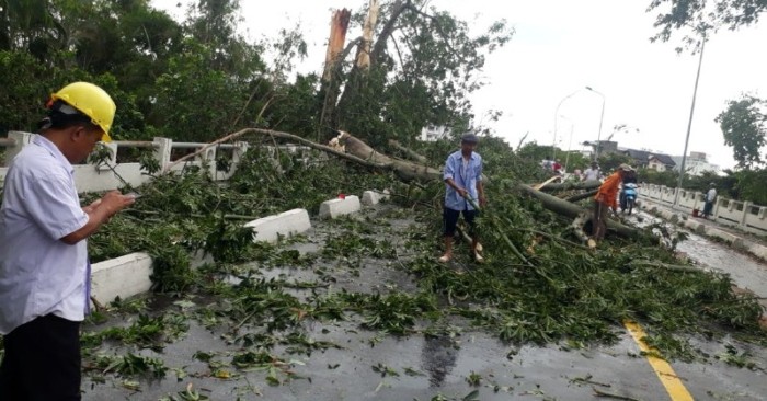 Bão số 5 (Noul) gây thiệt hại cho các tỉnh miền trung