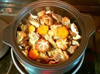 kheo tay noi tro voi mon ga om nam