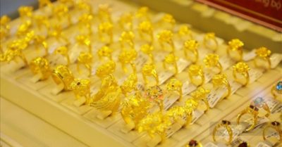Giá vàng miếng SJC cao hơn thế giới 3 triệu đồng/lượng