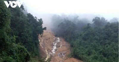 Quảng Bình: Mưa lũ sạt lở đồi, 1 người chết, 3 người mất tích