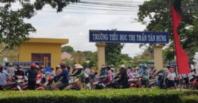 Hiệu trưởng trường tiểu học Tân Hưng thu nhiều khoản tiền sai quy định