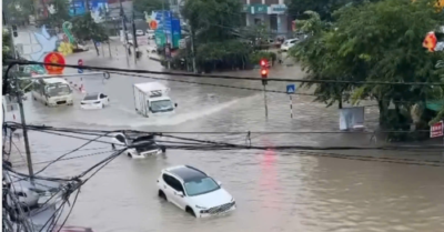 Thái Nguyên ngập sâu sau mưa lớn, nhiều tuyến đường tê liệt