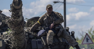 Ukraine điều binh sĩ tinh nhuệ tiếp viện Pokrovsk, Nga tuyên bố chặn đứng